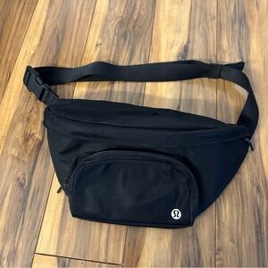 Lululemon The Rest Is Written Belt Bag Black 3L Sling Crossbody Fanny Pack Large